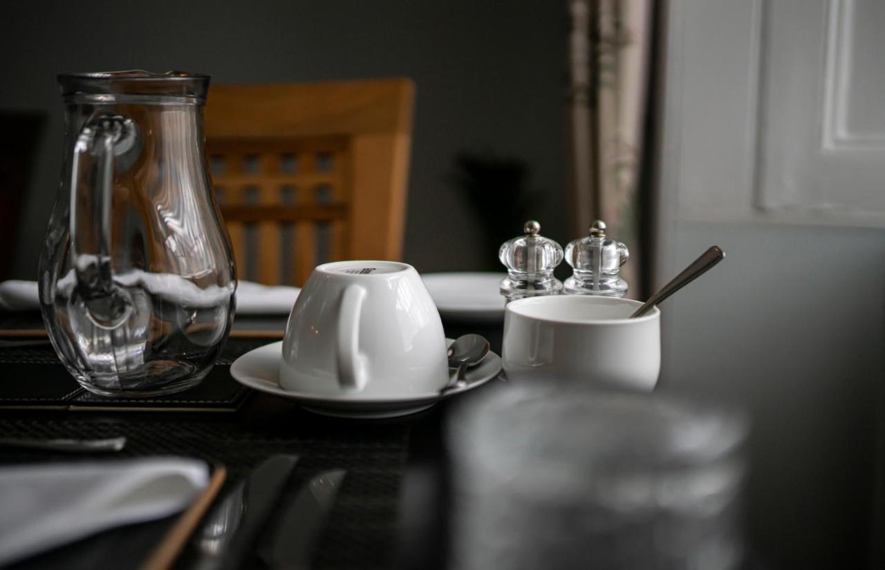 Queensberry House 모팟 외부 사진